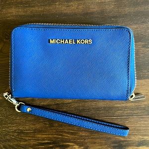Michael Kors clutch, wallet